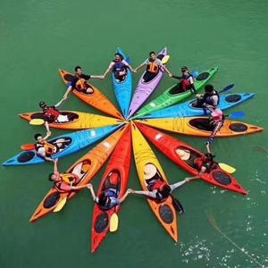 水上主题团建「皮划艇」夏季团建首选——划船不用桨，全靠浪！